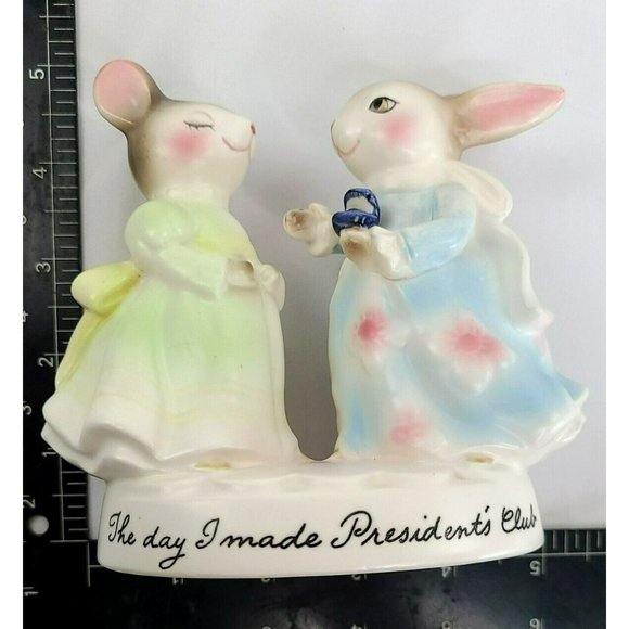 VTG 1980 Avon The Day I Made Presidents Club Precious Moments Bunny Figurine - Picture 6 of 6